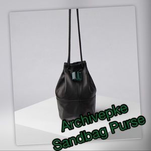 Archivepke Sandbag Purse in Ebony DUTY FREE